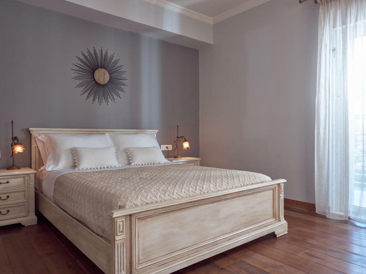 Golden July Luxury Villa Akrotiri  Exteriér fotografie