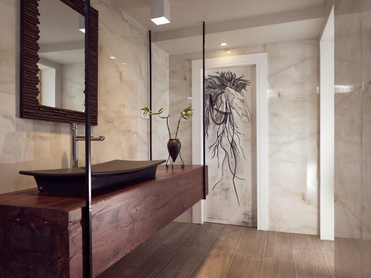 Golden July Luxury Villa Akrotiri  Exteriér fotografie